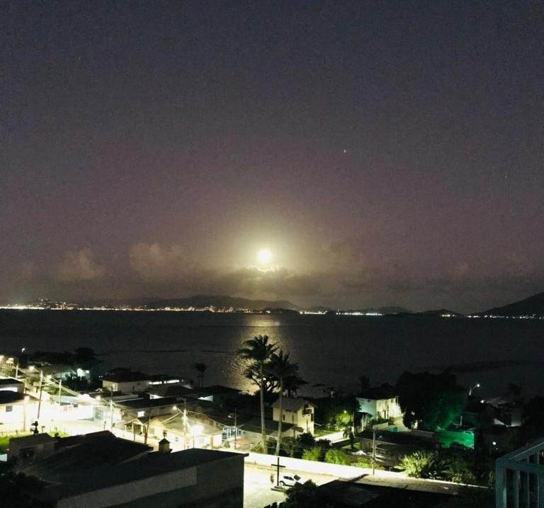 פלהוקה Apto Beira Mar Grande Floripa מראה חיצוני תמונה